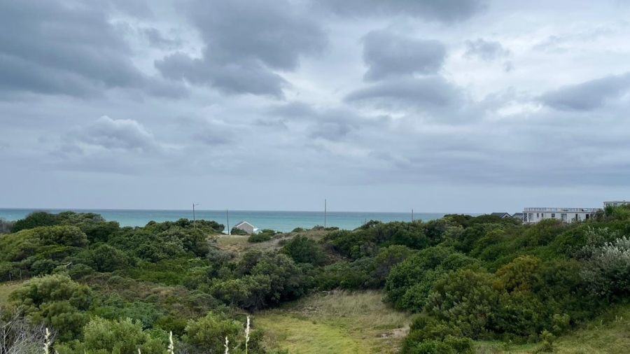 Commercial Property for Sale in Paradise Beach Eastern Cape